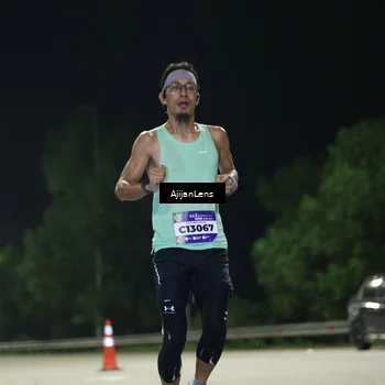 Runner Photo 5834950