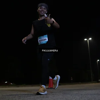 Runner Photo 5835038