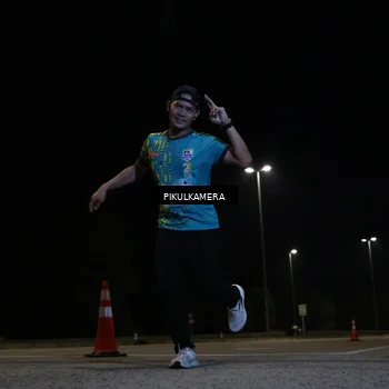 Runner Photo 5835054