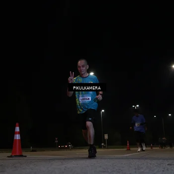Runner Photo 5835239