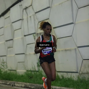 Runner Photo 5835319