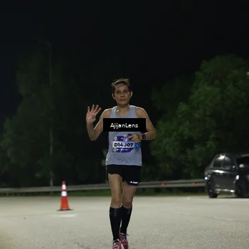 Runner Photo 5835335