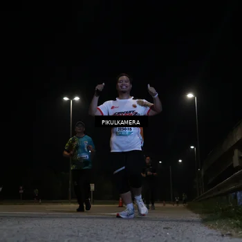 Runner Photo 5835381