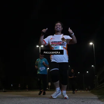 Runner Photo 5835423