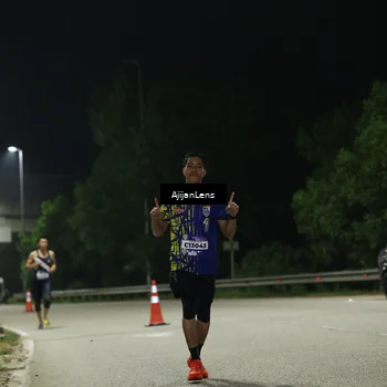 Runner Photo 5835432