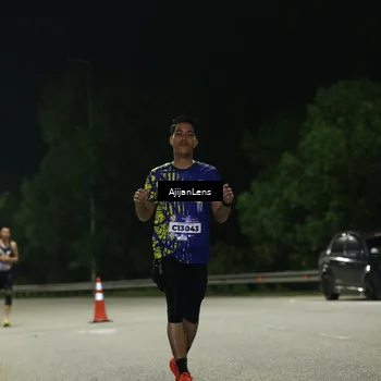 Runner Photo 5835452