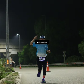Runner Photo 5835546