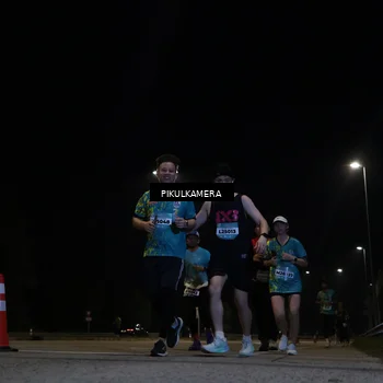 Runner Photo 5835773