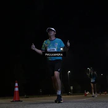 Runner Photo 5836005