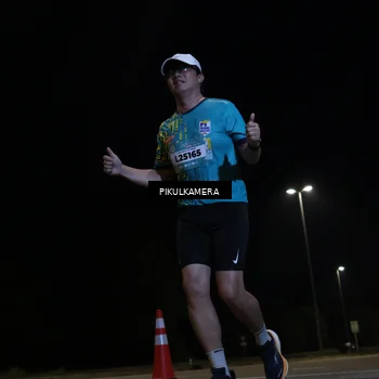 Runner Photo 5836040