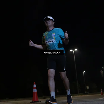 Runner Photo 5836044