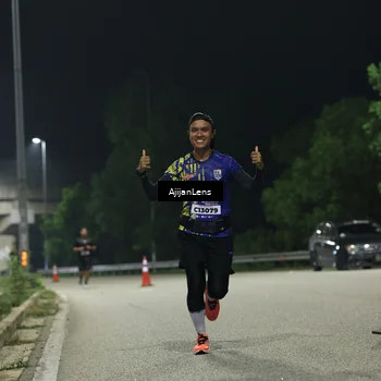 Runner Photo 5836128