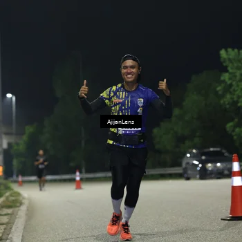 Runner Photo 5836143