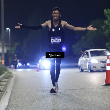 Runner Photo 5836273
