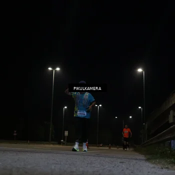 Runner Photo 5836275