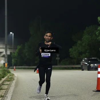 Runner Photo 5836559