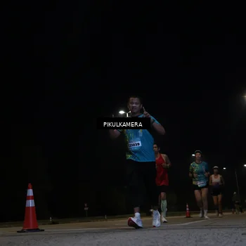 Runner Photo 5836577