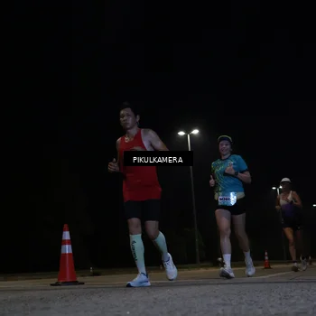 Runner Photo 5836639