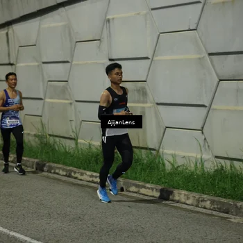 Runner Photo 5836834