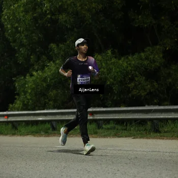 Runner Photo 5836840