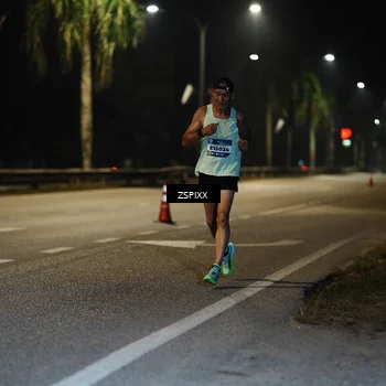 Runner Photo 5836873
