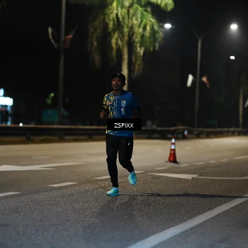 Runner Photo 5836995