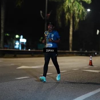 Runner Photo 5836998