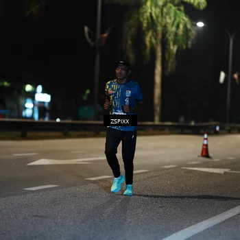 Runner Photo 5837001