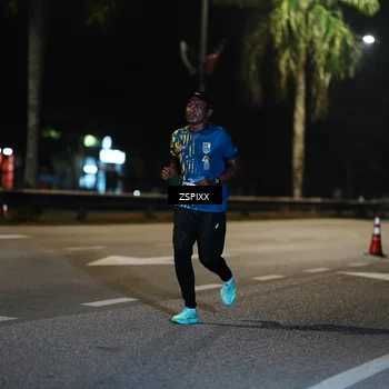 Runner Photo 5837002