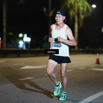 Runner Photo 5837004