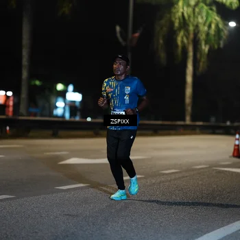 Runner Photo 5837007