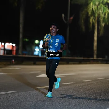 Runner Photo 5837014