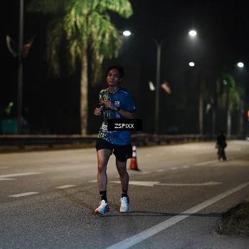 Runner Photo 5837065