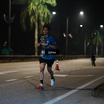 Runner Photo 5837071