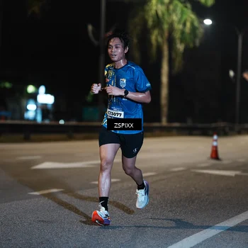 Runner Photo 5837104
