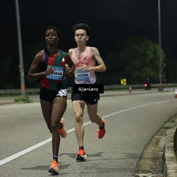 Runner Photo 5837111
