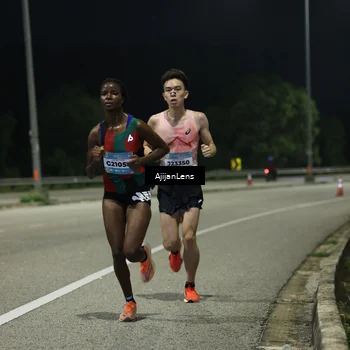 Runner Photo 5837114