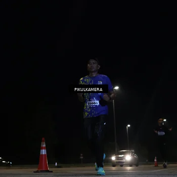 Runner Photo 5837181