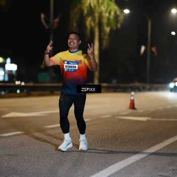 Runner Photo 5837192