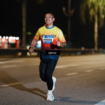 Runner Photo 5837216