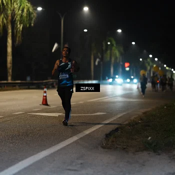 Runner Photo 5837218