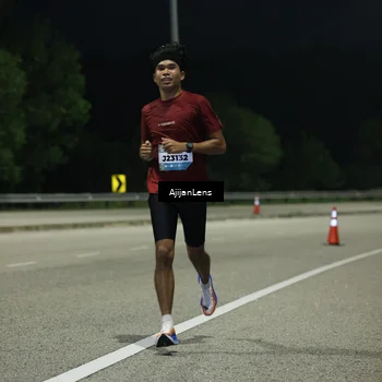 Runner Photo 5837226