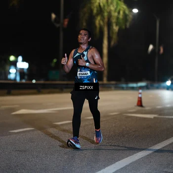 Runner Photo 5837271