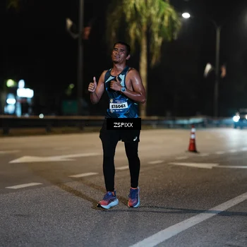 Runner Photo 5837310