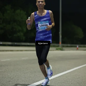 Runner Photo 5837375