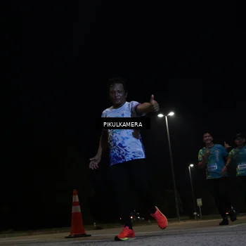 Runner Photo 5837425