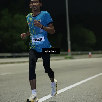 Runner Photo 5837479