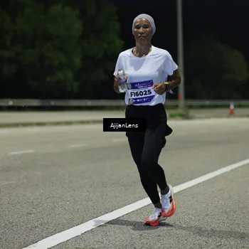 Runner Photo 5837589