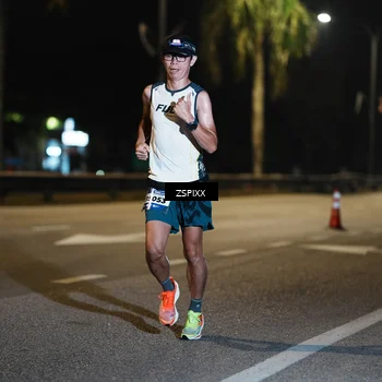 Runner Photo 5837691