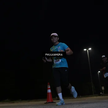 Runner Photo 5837707